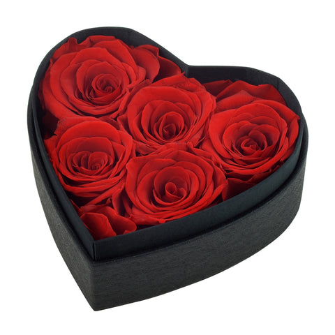 Coffret coeur avec 5 roses éternelles naturelles - Livraison offerte