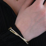 Parures Criss (1 bracelet + 1 collier avec pendentif + 1  paire de boucle d'oreilles) orné de Cristaux Autrichien de très haute qualité - Livraison Offerte