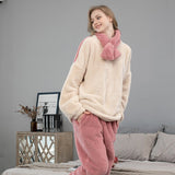 Ensemble pyjama chaud molletonné en microfibre pour femme - Livraison Offerte