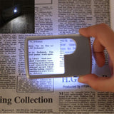 Mini loupe de poche avec lumière LED - Livraison offerte