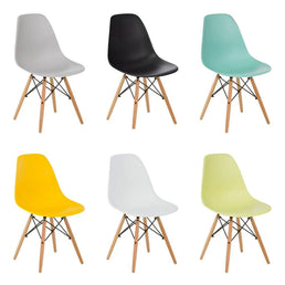 Chaise Scand avec pieds en bois modernes pour salle à manger (15% de remise pour 2 achetées avec le code "PROMO15" et 25% pour 4 achetées avec le code "PROMO25")